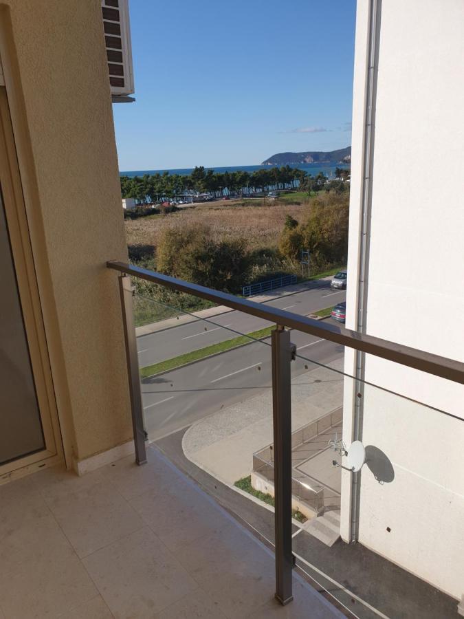 Aleksandar First Sea Line Apartment Bar Exterior photo